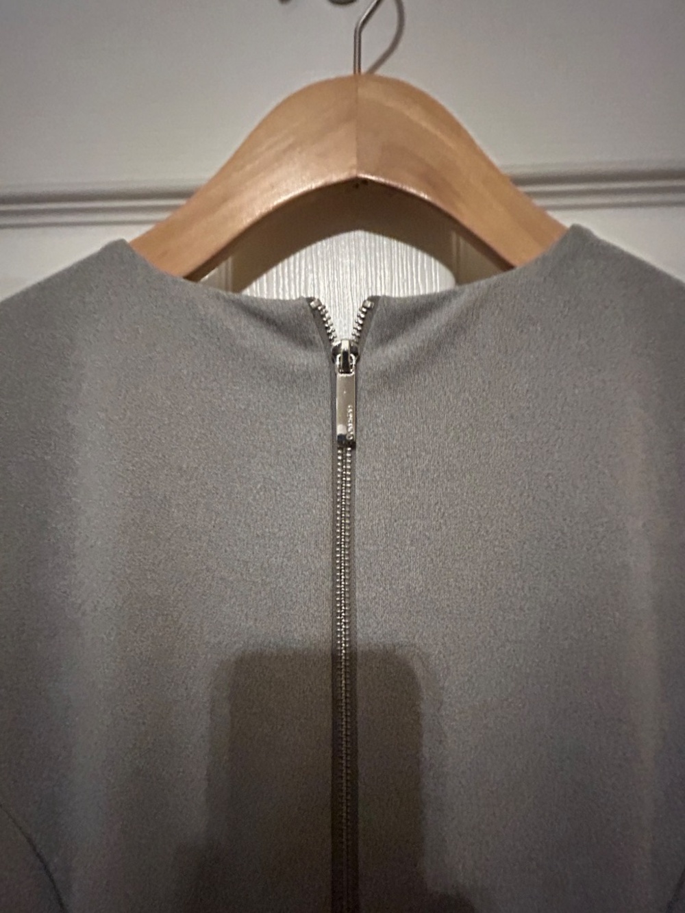 Calvin Klein gray sleeveless dress size 6 - Picture 6 of 6